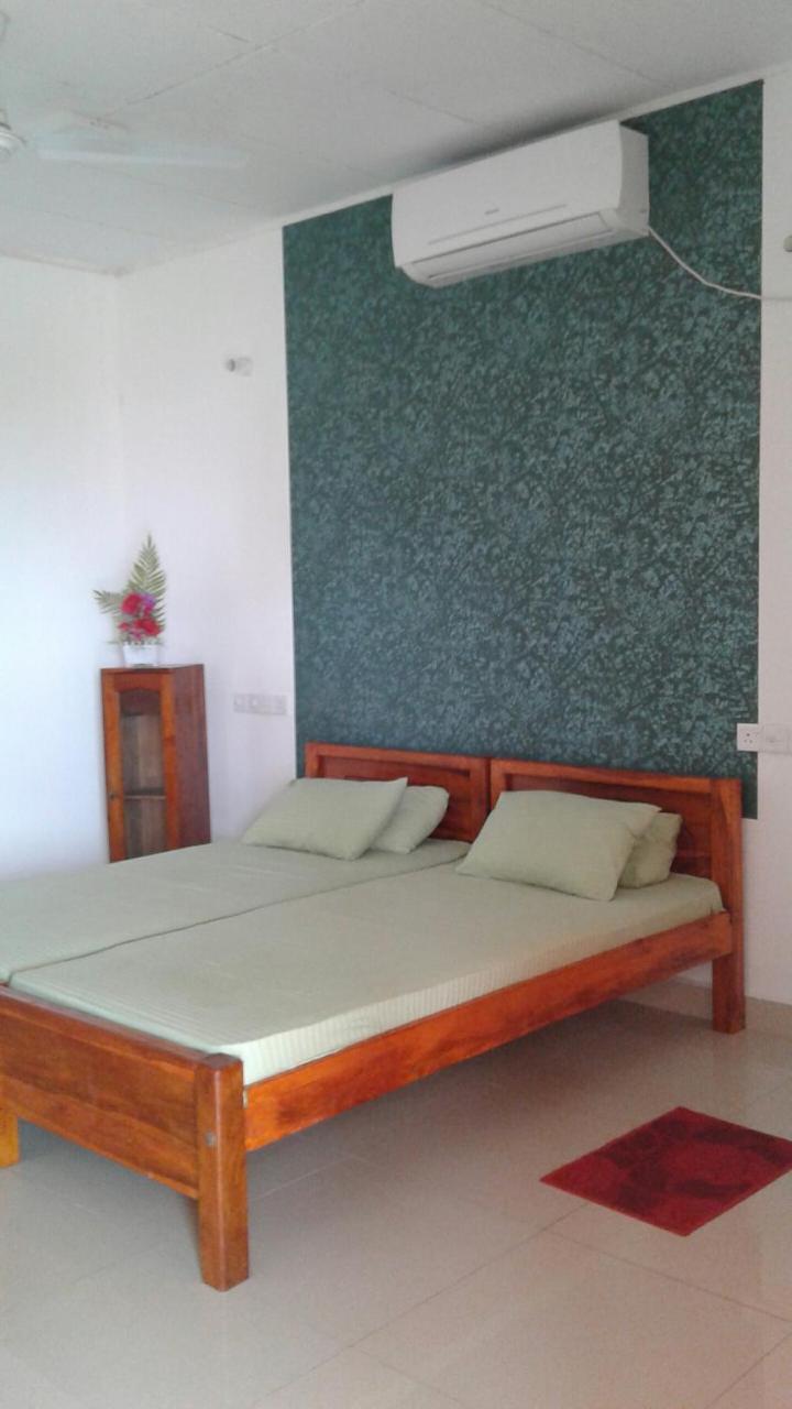 Masha Beach Inn Tangalle Extérieur photo